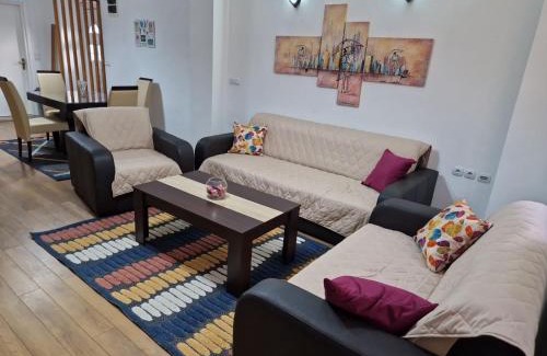 Gevgelija Apartamento | Town Square House