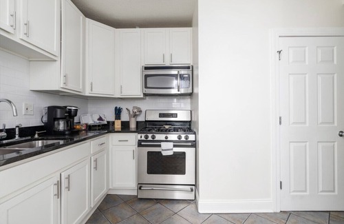 Near East Columbus Casa | Townhome|Backyard|Patio|NCH