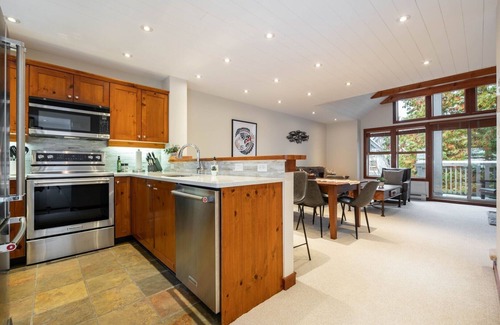 Blackcomb Condominio | Townhome | BBQ | Pets | Free Parking | Wifi