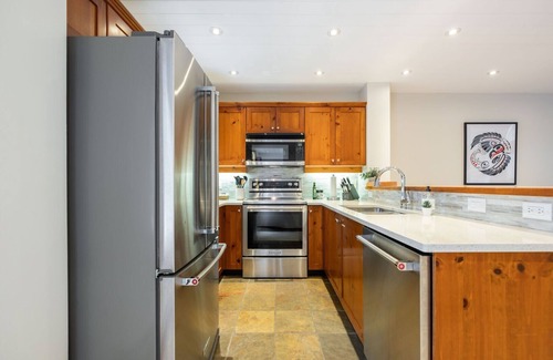 Blackcomb Condominio | Townhome | BBQ | Pets | Free Parking | Wifi