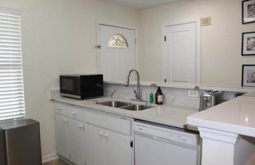 Jonesboro Casa | Townhome - El Fuerte