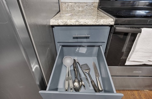 Central Arlington Casa | TownHome in Arlington 5 minutes to At&T stadium