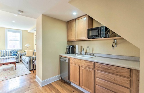 Leesburg's Old and Historic District Casa | Townhome in Leesburg Historic District!