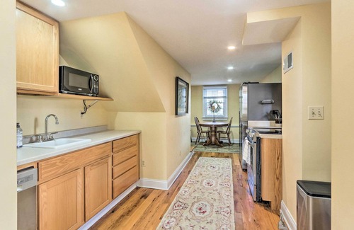 Leesburg's Old and Historic District Casa | Townhome in Leesburg Historic District!