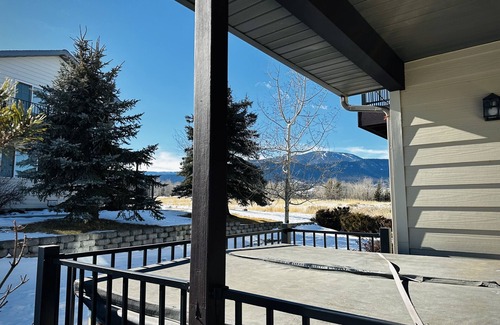 Red Lodge Chalet De Esquí | Beartooth Montana Getaway ~ Sleeps 10 ~ Ubicado en Red Lodge, MT