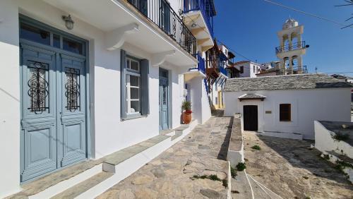 Skopelos Apartamento | Townhouse Christos