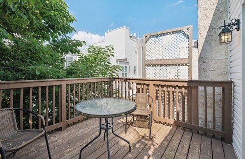 Point Breeze Casa | Townhouse close to Center city, Philadelphia, Pennsylvania!!