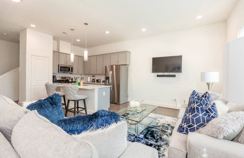 Riverside Terrace Casa | Townhouse Ideal for Patients & Professionals 10 mins to TMC & NRG