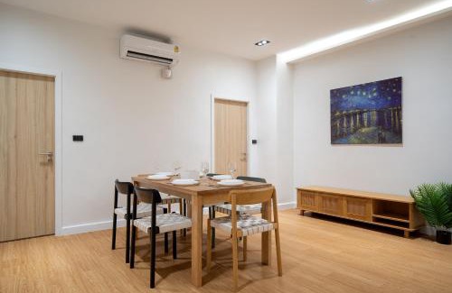 Samsen Nai Casa | Townhouse in Khet Phayathai - Ari
