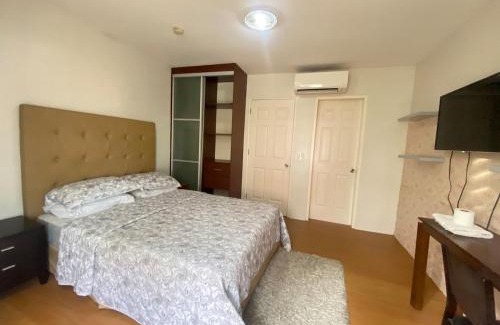 Pallocan Apartamento | Townhouse Mellow Yellow D#220 3storey 120sqm