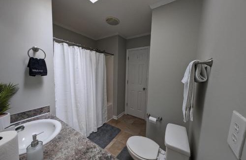 Winterville Casa | Townhouse near shopping/dining