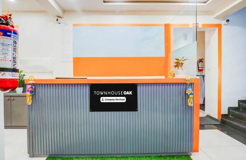 Hadapsar Hotel | Townhouse Oak Hadapsar Sahyadri Hospital