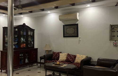 Lahore Casa | Townhouse Upper Portion with 2 bedrooms, Family Sized Condo