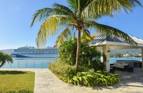 Montego Bay Casa | Townhouse Villa w/staff, gated community, gym, pool, beach access
