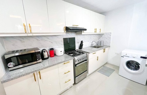 Naga City Casa | Townhouse with a pool, arcade/gaming area and a massage chair!