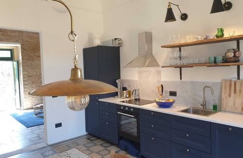 Vasto Casa | Townhouse with roof terrace and sea view in lovely beachtown