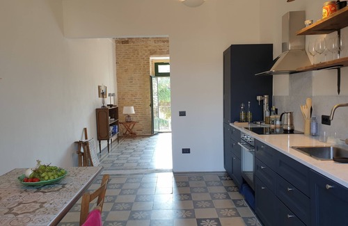 Vasto Casa | Townhouse with roof terrace and sea view in lovely beachtown