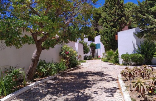 Prainha Casa | Casa adosada con terraza dentro de una comunidad cerrada, Alvor-ant. TUI