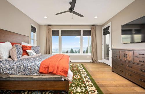 Yamhill Casa | Township No 3 Guest House