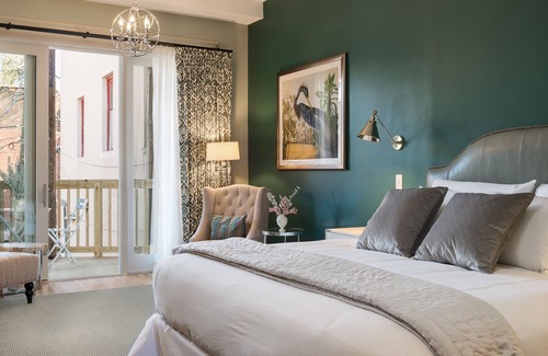 Belmont Hotel | Una de las cuatro habitaciones de hotel boutique en The Townsman en el centro comercial Downtown