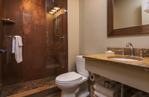 North Downtown Hotel | Una de las cuatro habitaciones de hotel boutique en The Townsman en el centro comercial Downtown