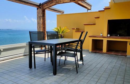 Desenzano del Garda Apartamento | TRA CIELO E LAGO - Gerale H&B (CIR017067-CIM-00420)