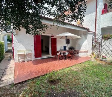Villaggio Taunus Casa | Tra la luna e il mare - delizioso appartamento con giardino nella riviera del conero per un soggiorno felice