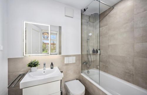 Suedvorstadt Apartamento | TRABER APARTMENTS 1 SZ Balkon 2 Badezimmer Südvorstadt