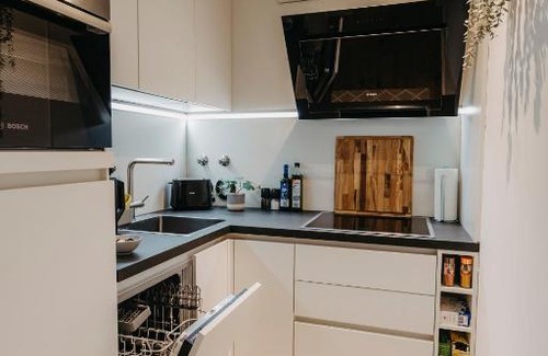 Zentrum-Ost Apartamento | TRABER APARTMENTS im Herzen Leipzigs Balkon Parkplatz