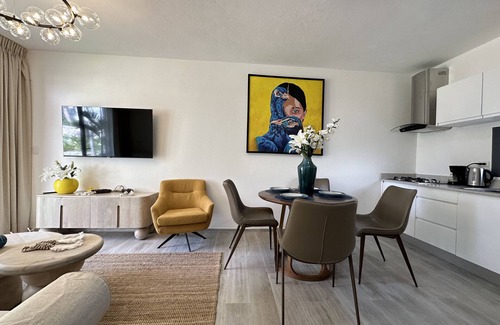 Dominicus Apartamento | Tracadero Ocean View 1 BR Apartment