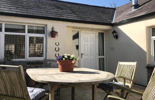 Newtownards Casa | Tracey's Farmhouse Cottage