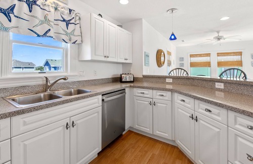 Buck Island Casa | Trade your shoes for flip flops,Caroline's Cove: Private Pool | Short Walk to th