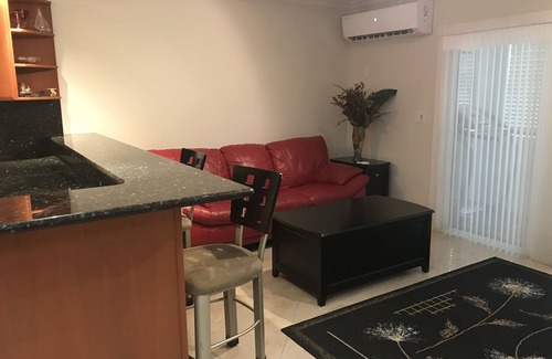 Bahamas Terrace Condominio | Tradewinds Vacation Condo