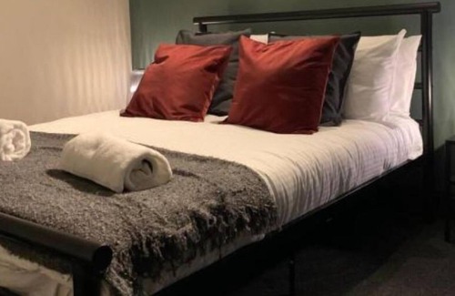 Sunderland Casa | Traditional 2 bed terrace with free parking & wifi