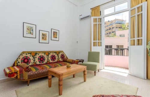 Mar Mikhael Apartamento | Traditional Apartment in Mar Michael