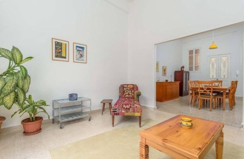 Mar Mikhael Apartamento | Traditional Apartment in Mar Michael