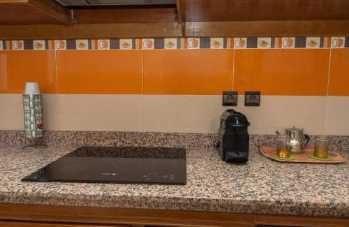 Quartier Hassani Apartamento | Traditional Apartment next ibn batouta stadium