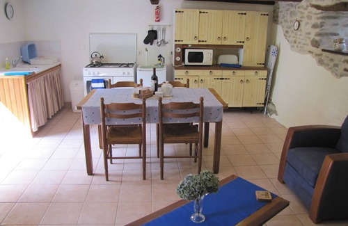Gomene Cabaña | Casa rural bretona tradicional de alta calidad en Gomene, piscina, wifi y jardines