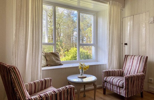Dalmally Cabaña | Casa de campo tradicional de carácter con vistas a Loch Awe y Ben Cruachan