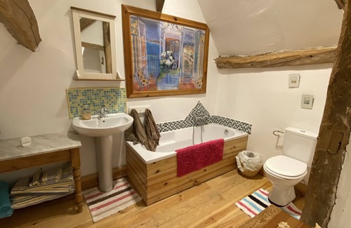 Tortefontaine Otro | Traditional farmhouse in pretty rural setting