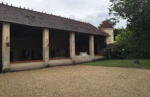 Bagnizeau Casa | Tradicional francés vacaciones casa rural. Zona de juegos climatizada a la sombra, gran jardín