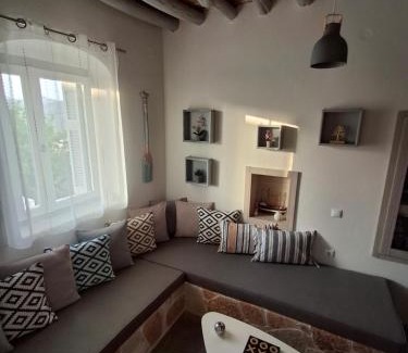 Naxos Casa | Traditional house in the heart of Naxos