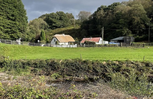 Ballymacarbry Cabaña | Casa tradicional irlandesa en un hermoso entorno