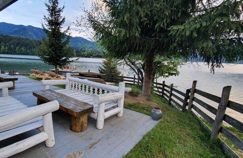 Colibita Casa | Casa de pescadores tradicional Colibita, frente al lago con vista y pontón