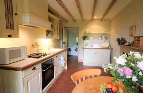 Cairndow Cabaña | Casa de campo tradicional de Springburn, Loch Fyne 50 m, capacidad para 5 personas