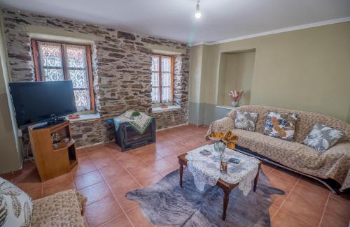 Monemvasia Casa | Traditional Stone Villa 1