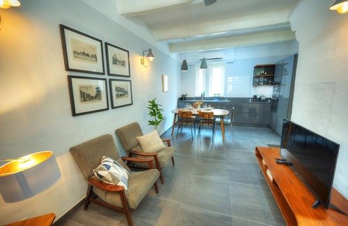 Floriana Chalet De Esquí | Traditional townhouse, terrace near Valletta WENG1-1