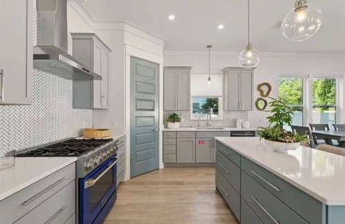 Seagrove Beach Casa | Trae Bien – Pet Friendly/Golf Cart/Pool (Jan 26)