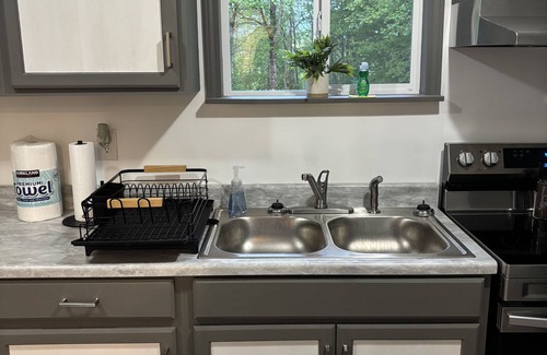 Bluewell Casa | Trail Side Retreat- 3 bedroom 2 bath house sleeps 10 on the HatfieldMcCoy Trails