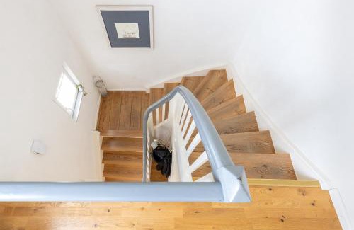 Dahn Casa | Trailrock Lodge